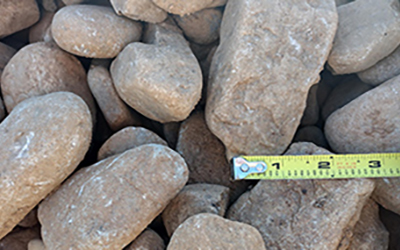2 to 4 inch river rock